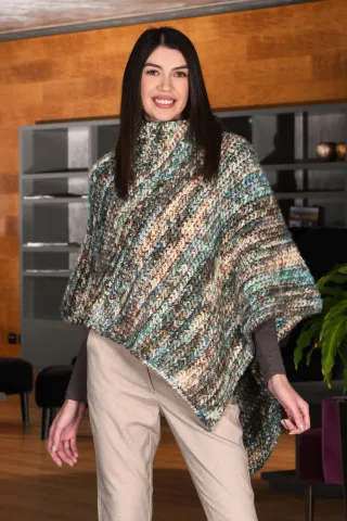 ponchoeffettomulticolor FW24.jpg (417